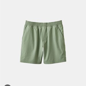 Rhone Mako Short 7’ in Matte Green. With Liner. Medium
